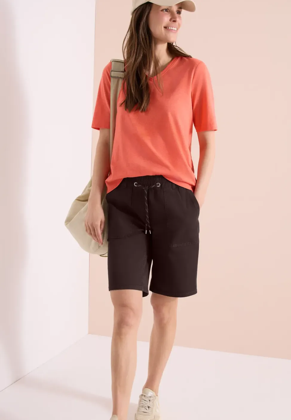 Short Mid Waist à jambes droites, coupe décontractée