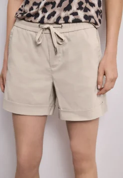 Short Mid Waist à la coupe décontractée