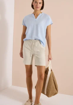 Short Straight Leg à la coupe Loose Fit