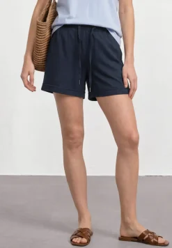 Short taille haute avec ceinture paperbag