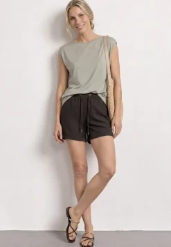 Short taille haute avec ceinture paperbag