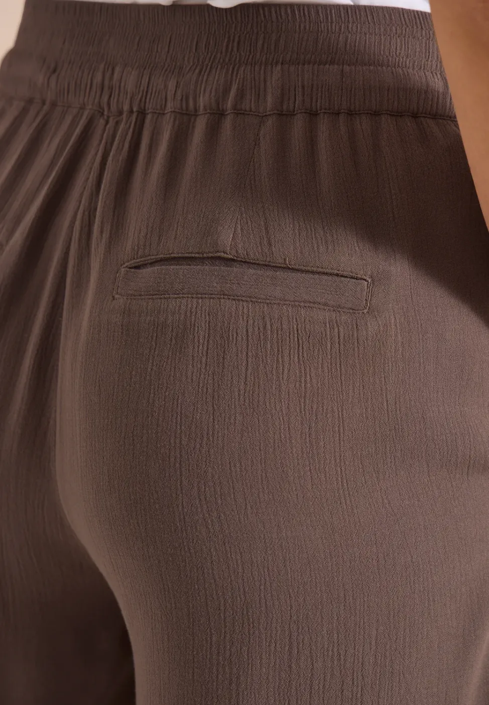 Short taille haute wide leg structuré