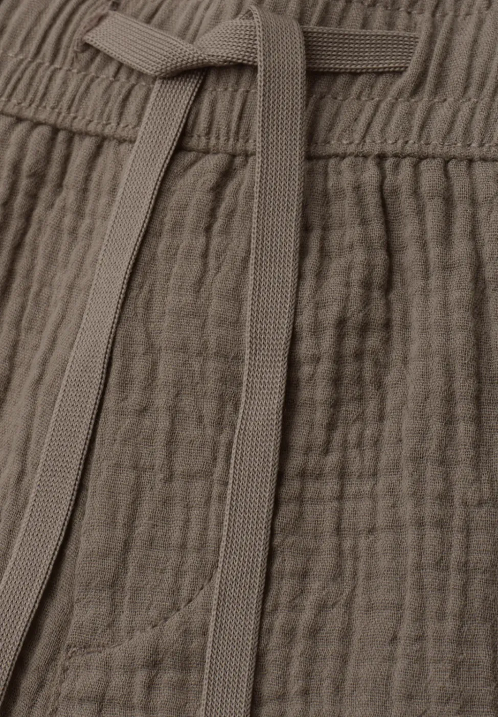 Short taille moyenne en mousseline