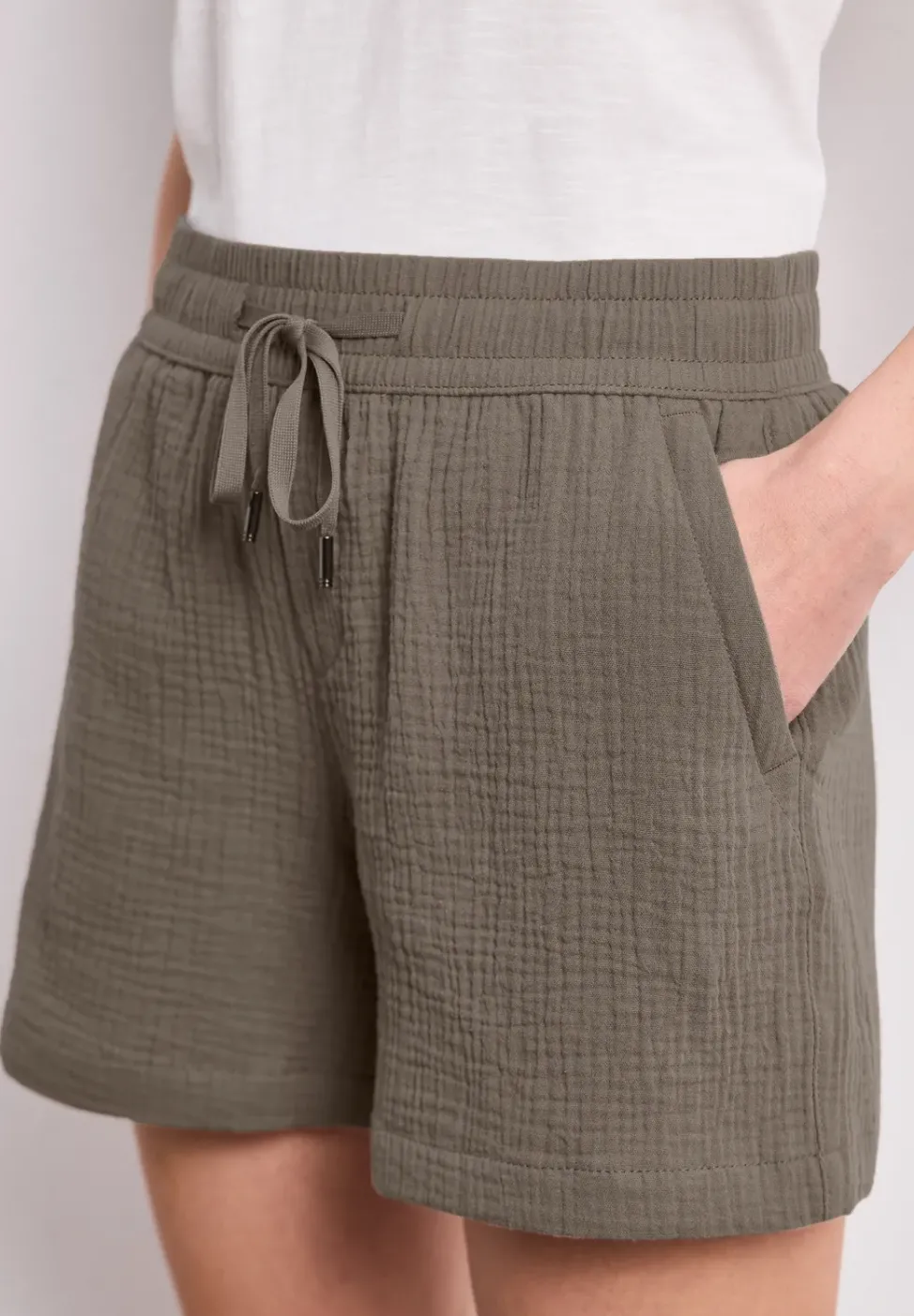 Short taille moyenne en mousseline