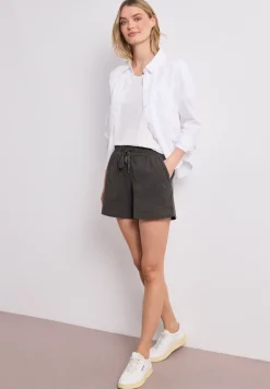 Short taille moyenne en mousseline