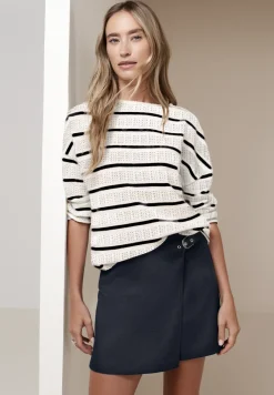 Skort longueur genou avec boucle
