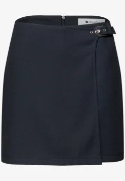 Skort longueur genou avec boucle