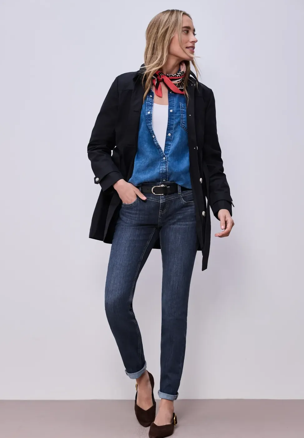Slim Legs Jeans