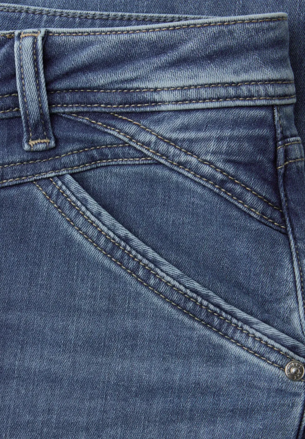 Slim Legs Jeans