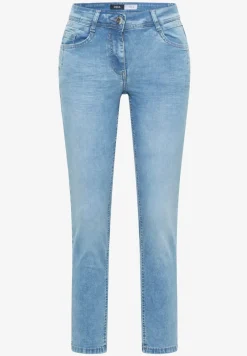 Slim Legs Jeans