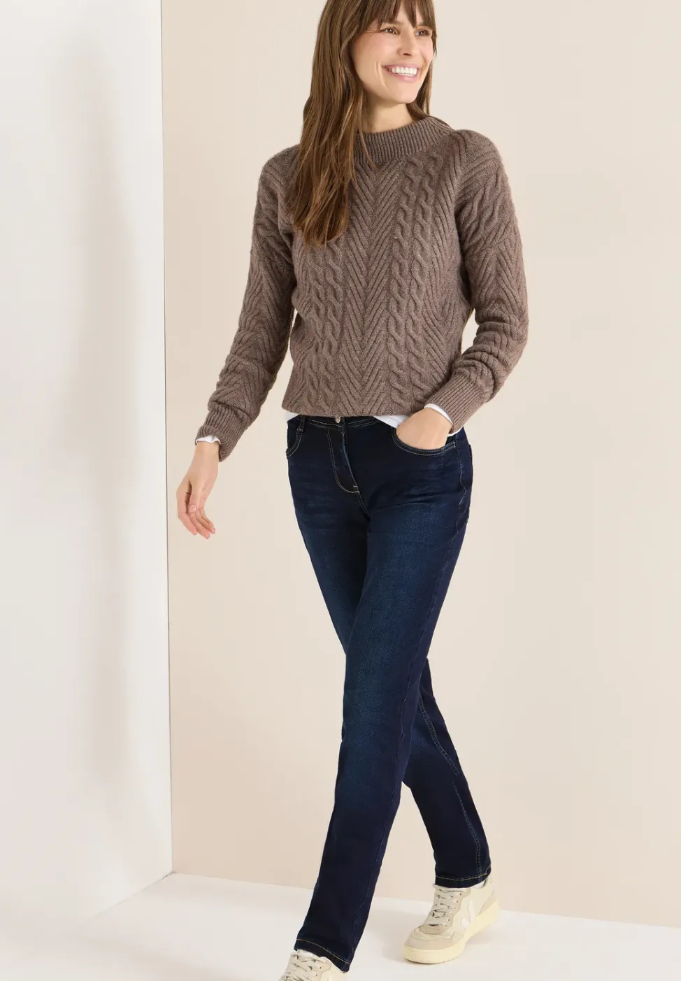 Slim Legs Jeans