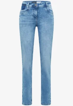 Slim Legs Jeans