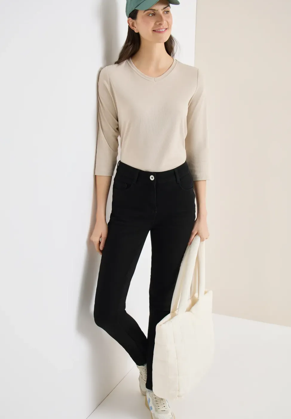 Slim Legs Jeans