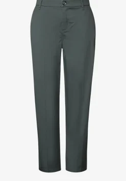 Straight Legs Chino