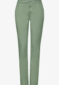 Style Yulius Straight Twill