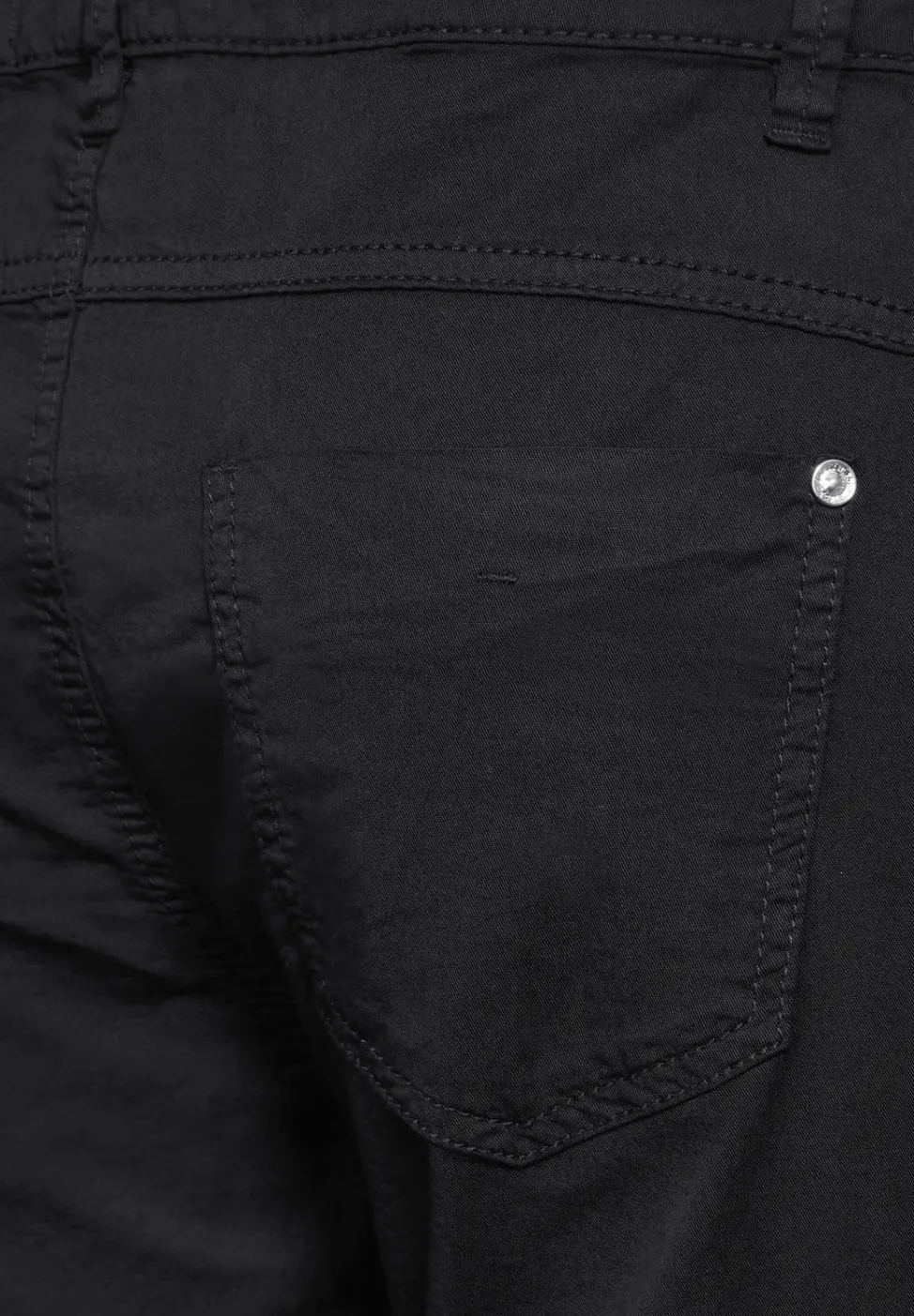 Style Yulius Straight Twill