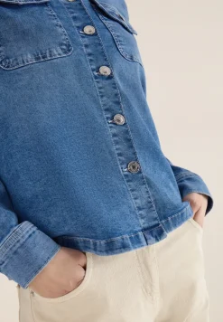 Survêtement avec patte de boutonnage