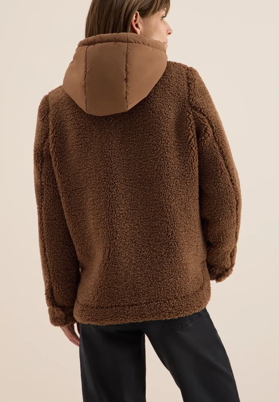Survêtement en peluche avec capuche