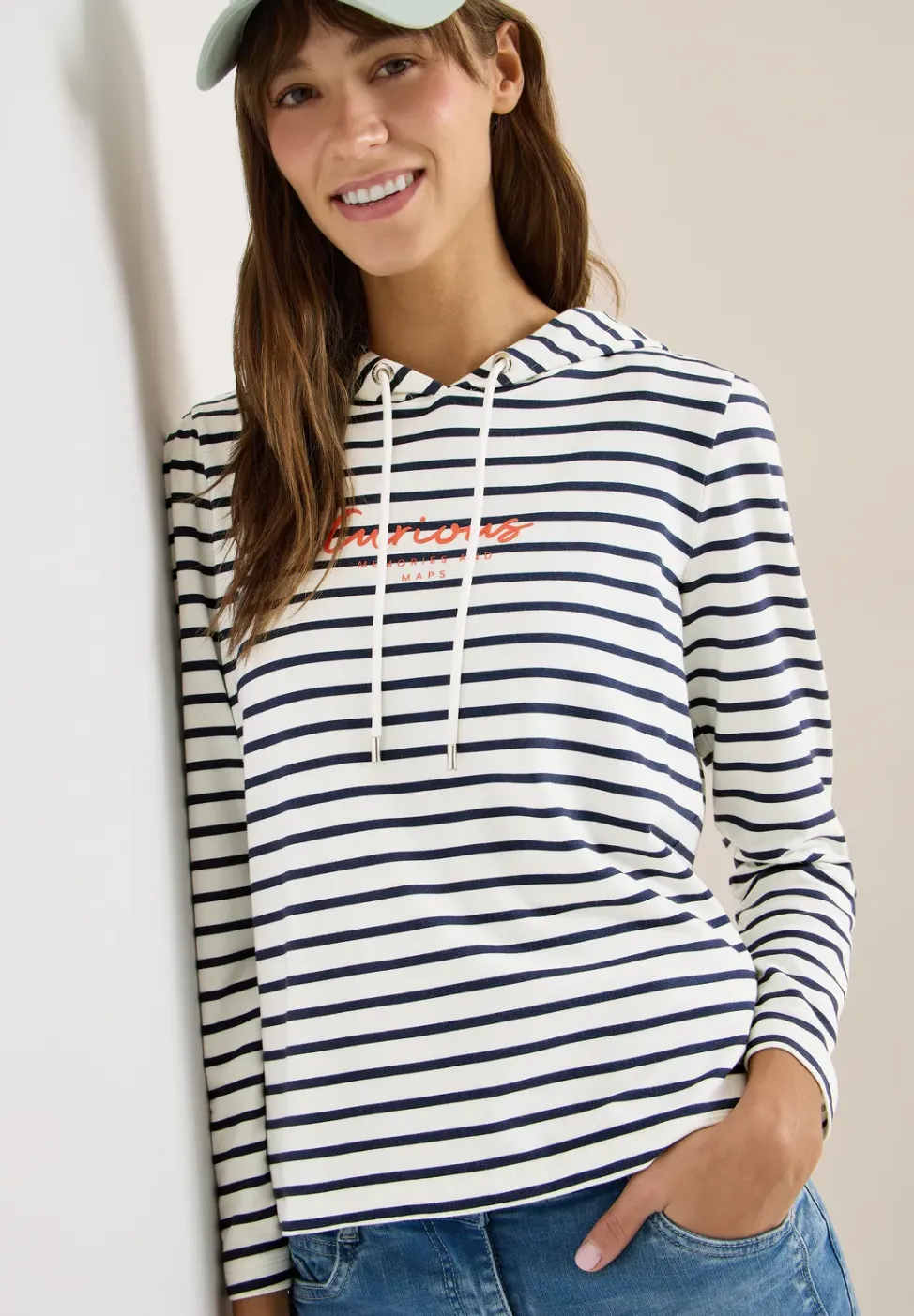 Sweat à capuche rayé