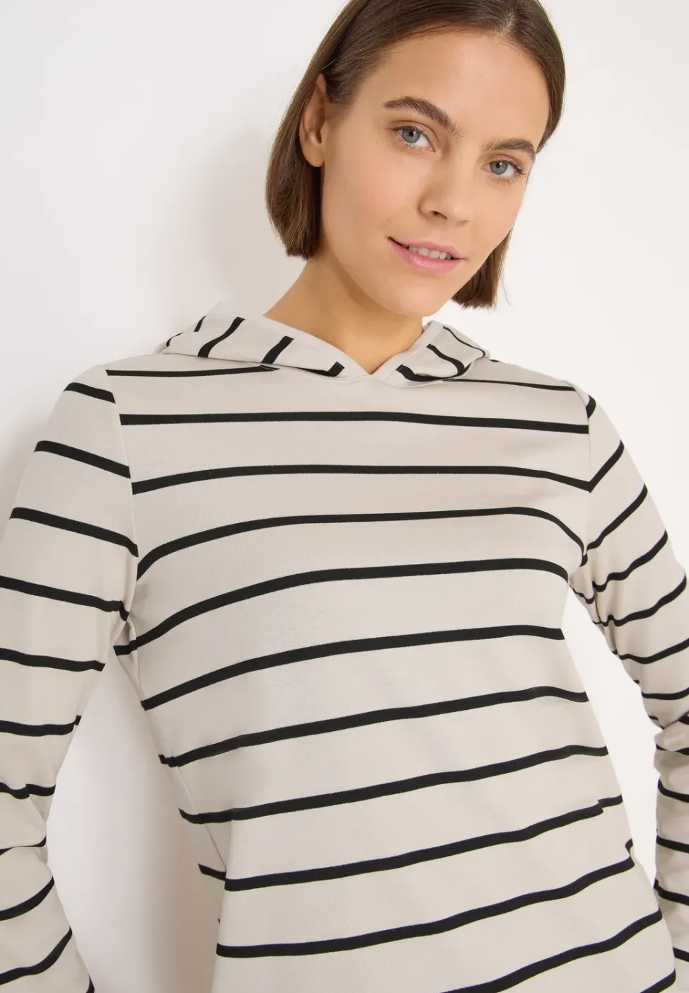 Sweat à capuche rayé