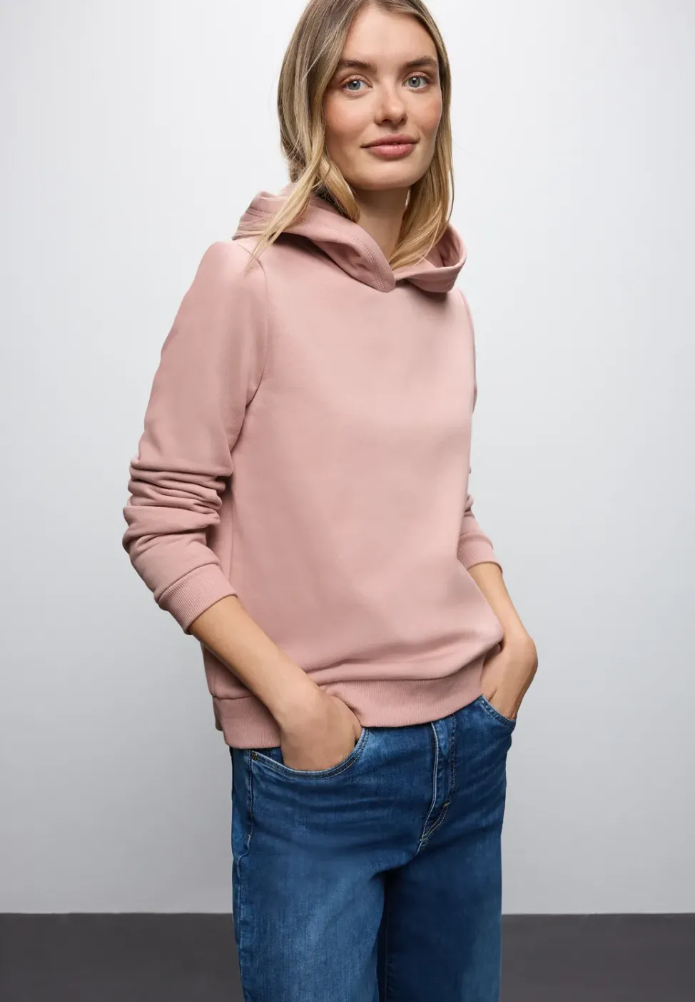 Sweat-shirt avec capuche