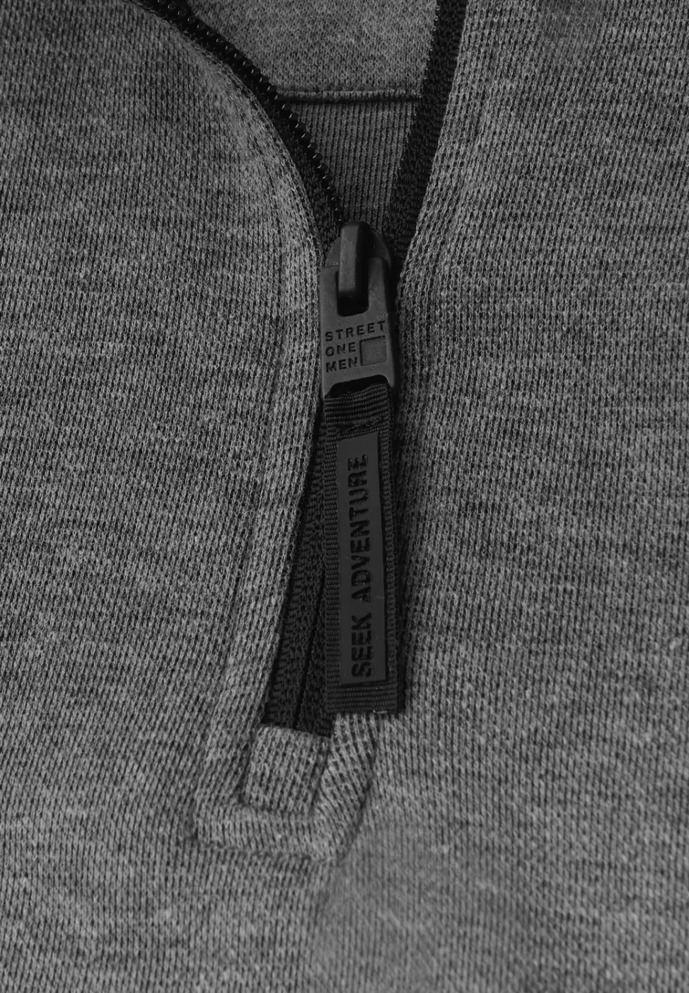 Sweat-shirt à col roulé piqué