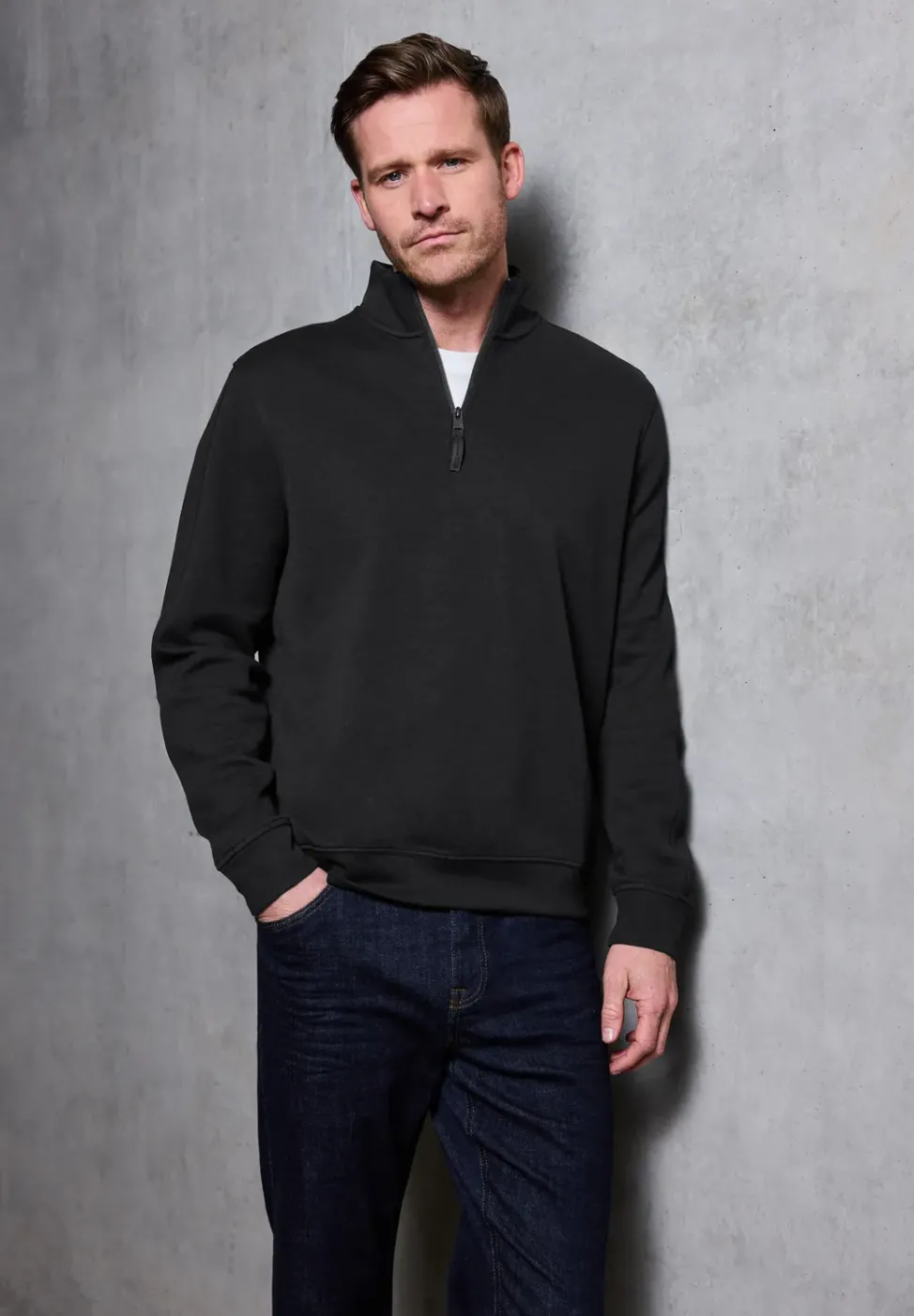 Sweat-shirt à col roulé piqué