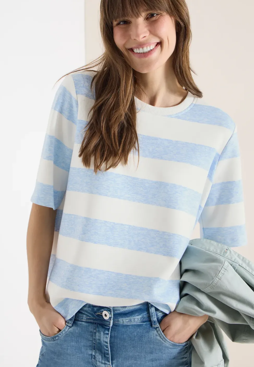 Sweat-shirt à manches courtes et à rayures