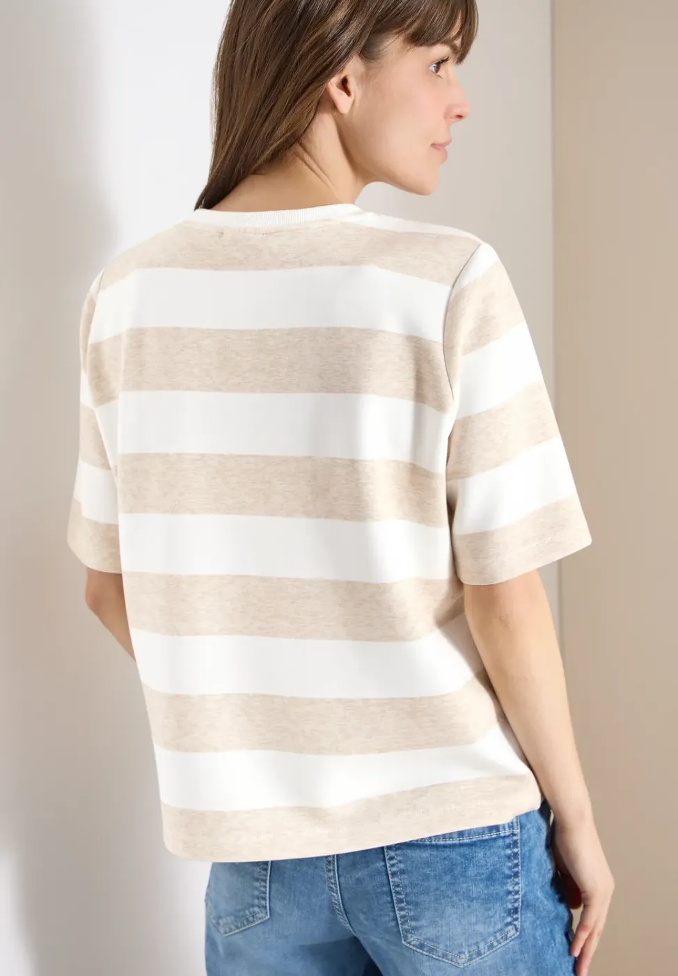 Sweat-shirt à manches courtes et à rayures