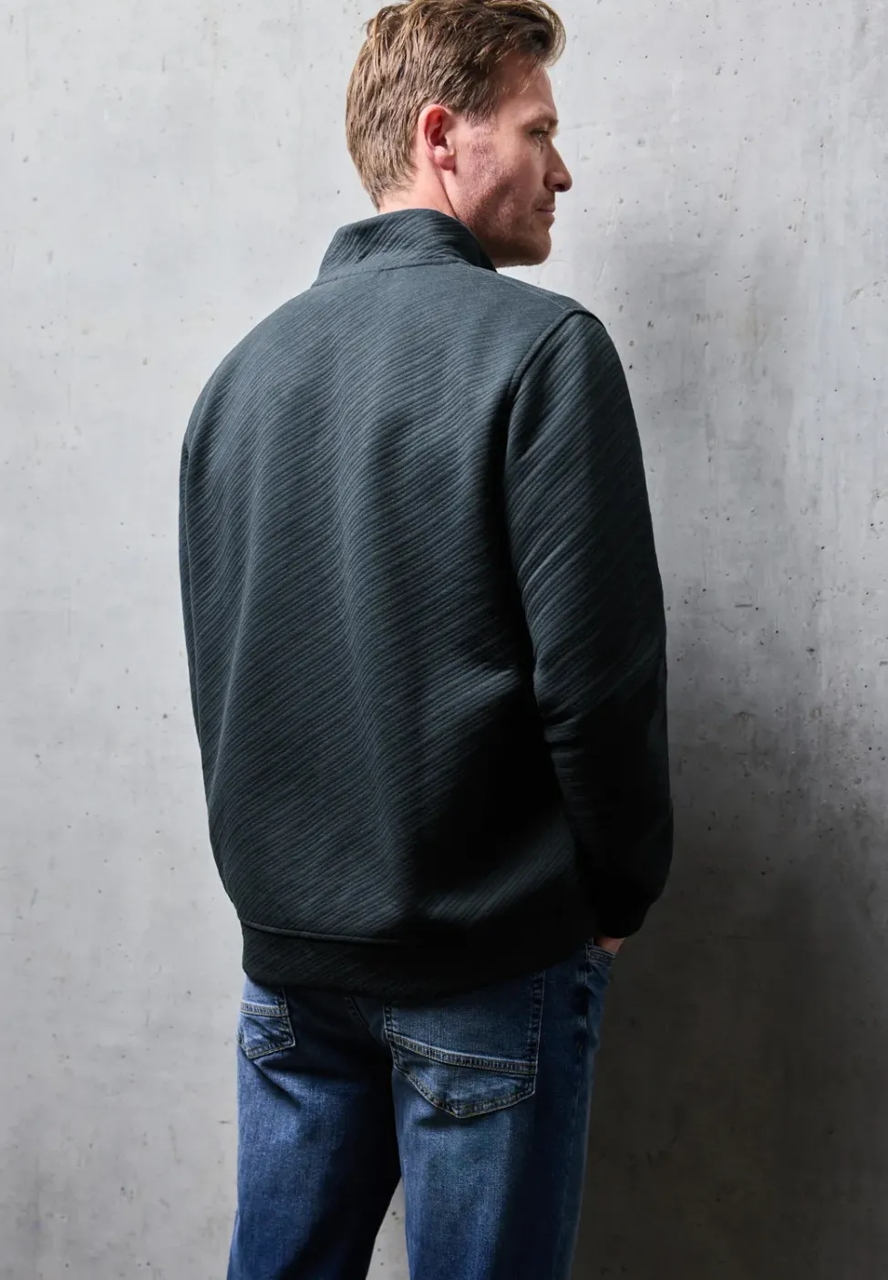 Sweat-shirt structuré Troyer