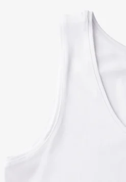 Top basique en couleur unie