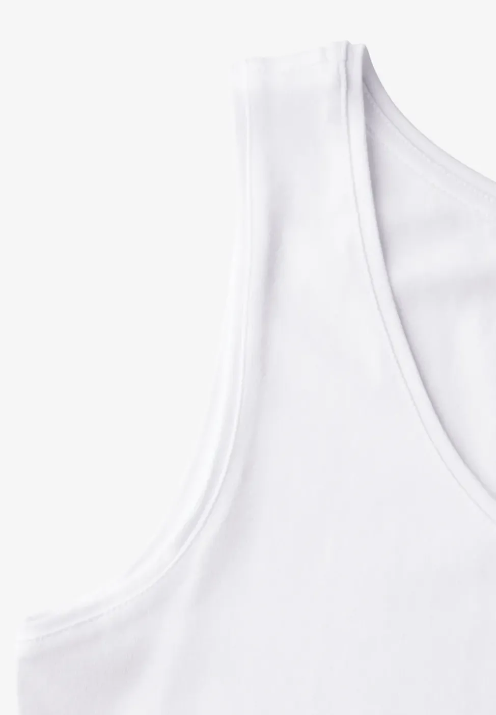 Top basique en couleur unie
