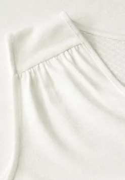 Top col V avec dentelle