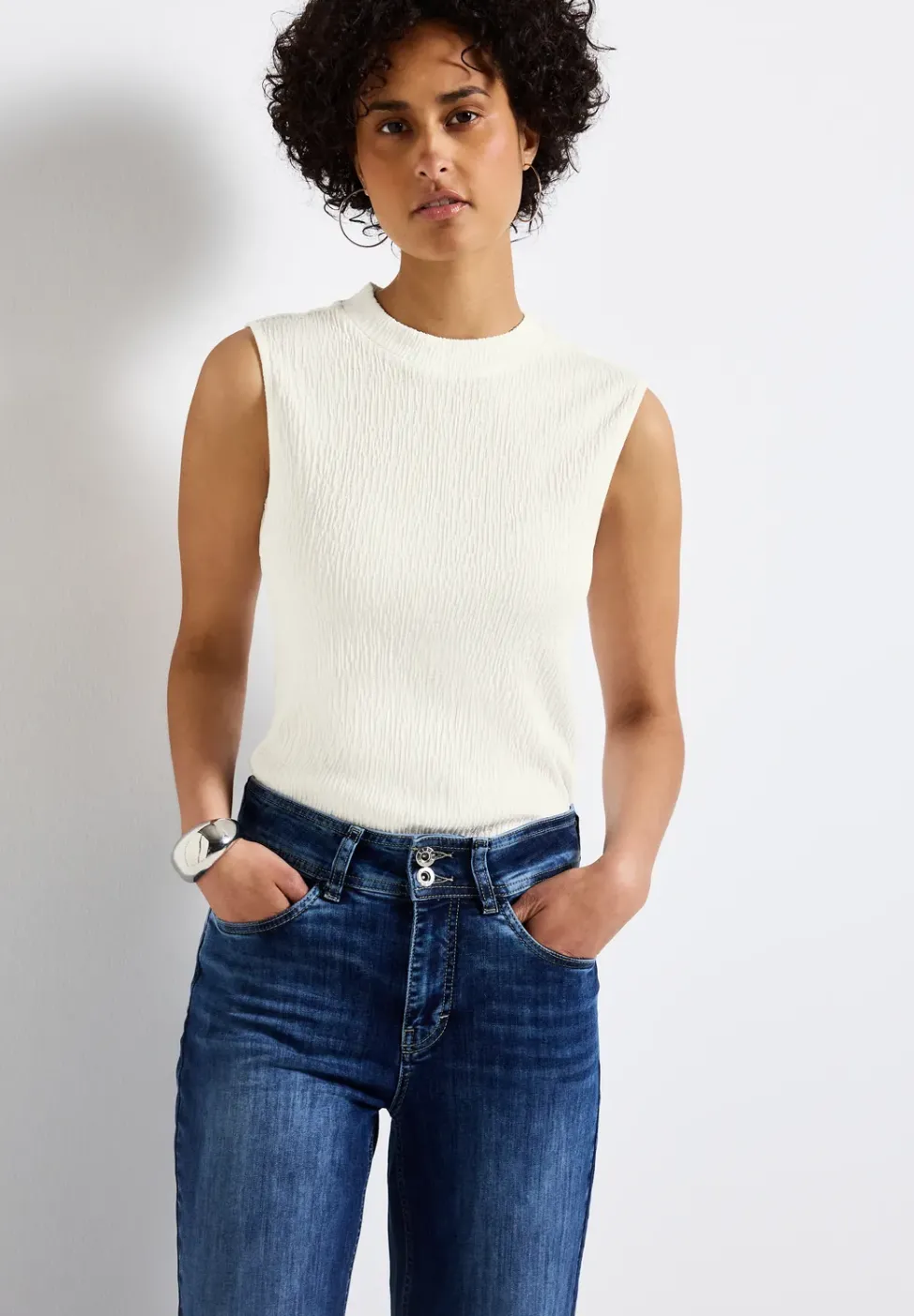 Top structuré avec turtleneck