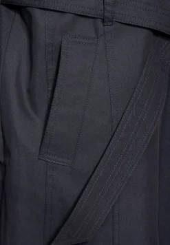 Trench-coat
