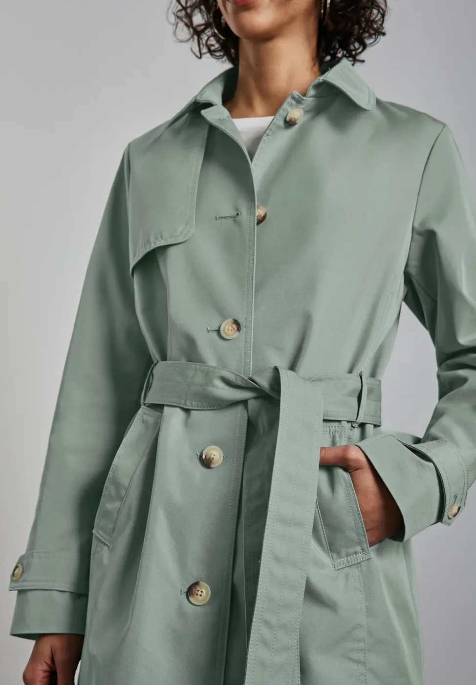 Trench-coat