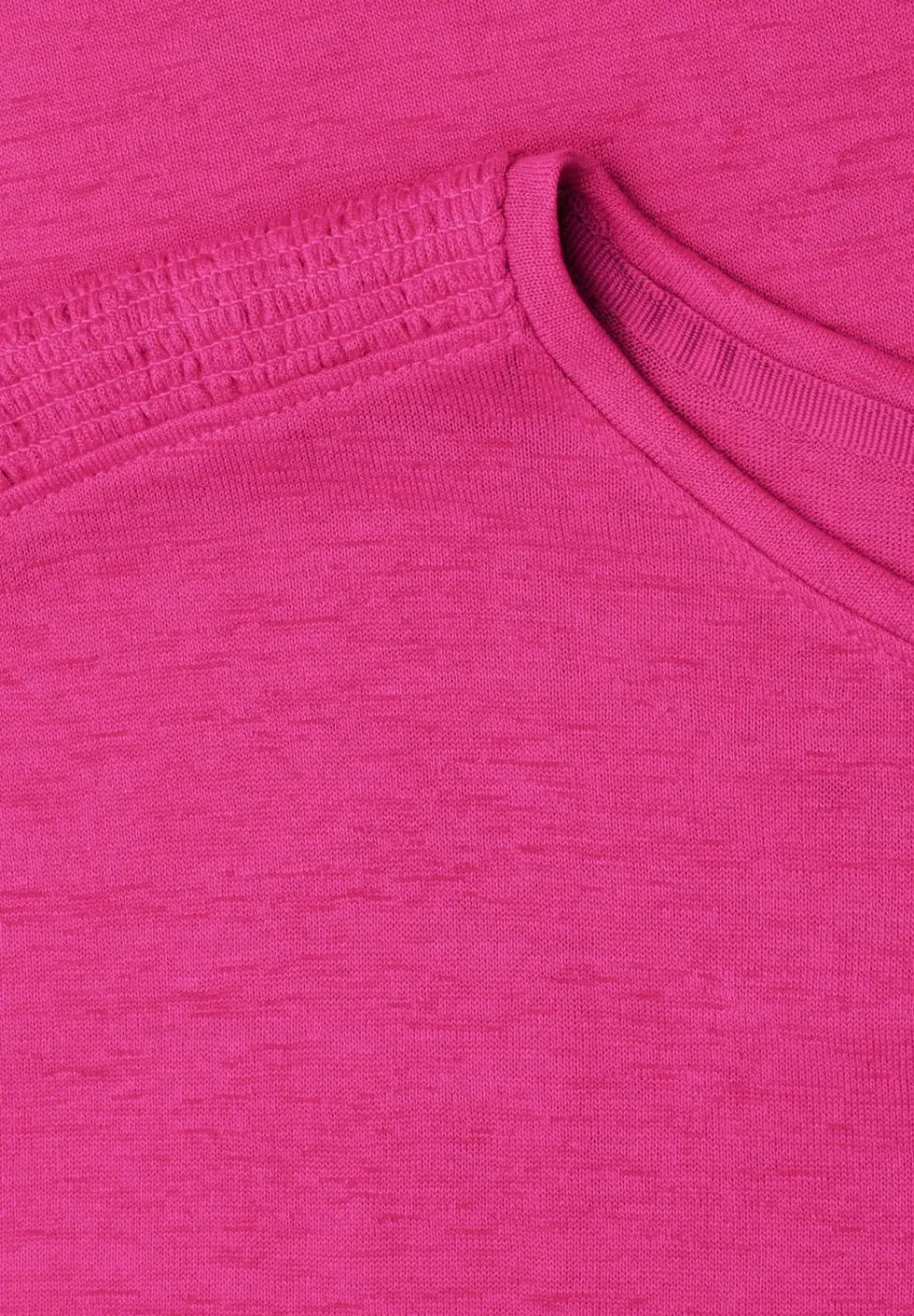 T-shirt à col bateau avec détail smocké
