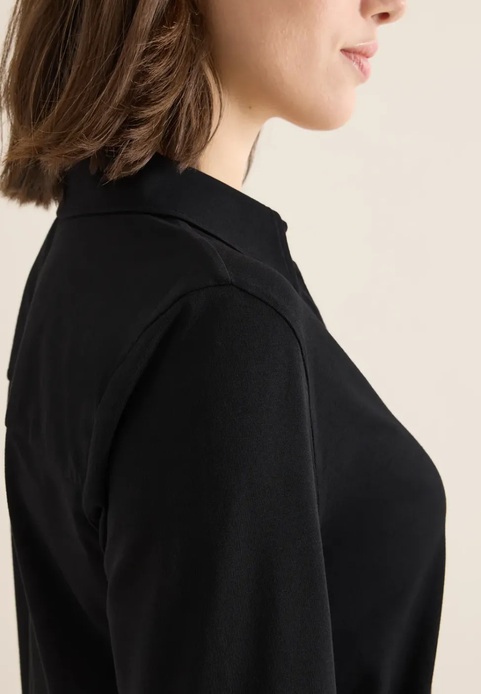 T-shirt à col chemise