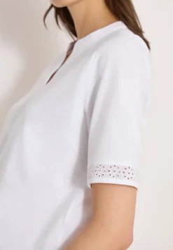 T-shirt à col fendu avec bande crocheté