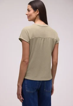 T-shirt à col fendu dans un look tricoté