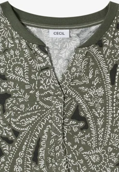 T-shirt à col fendu et motif paisley