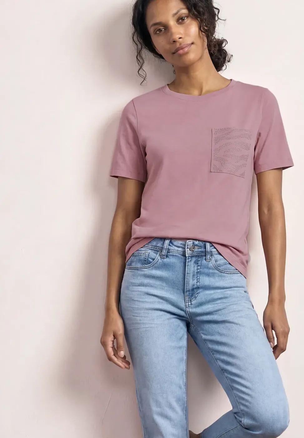 T-shirt à col rond avec pierres décoratives
