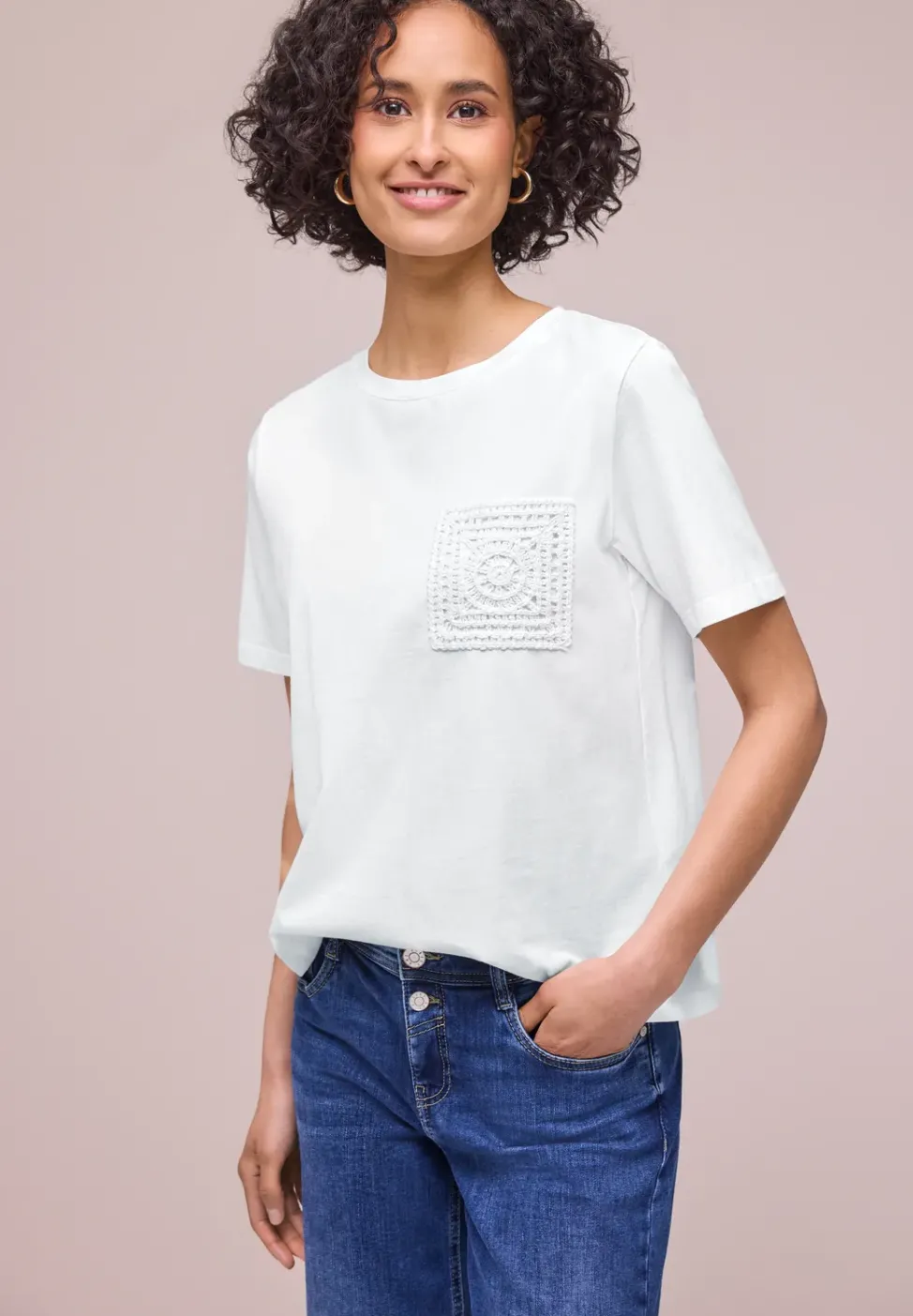 T-shirt à col rond avec poche en croquet