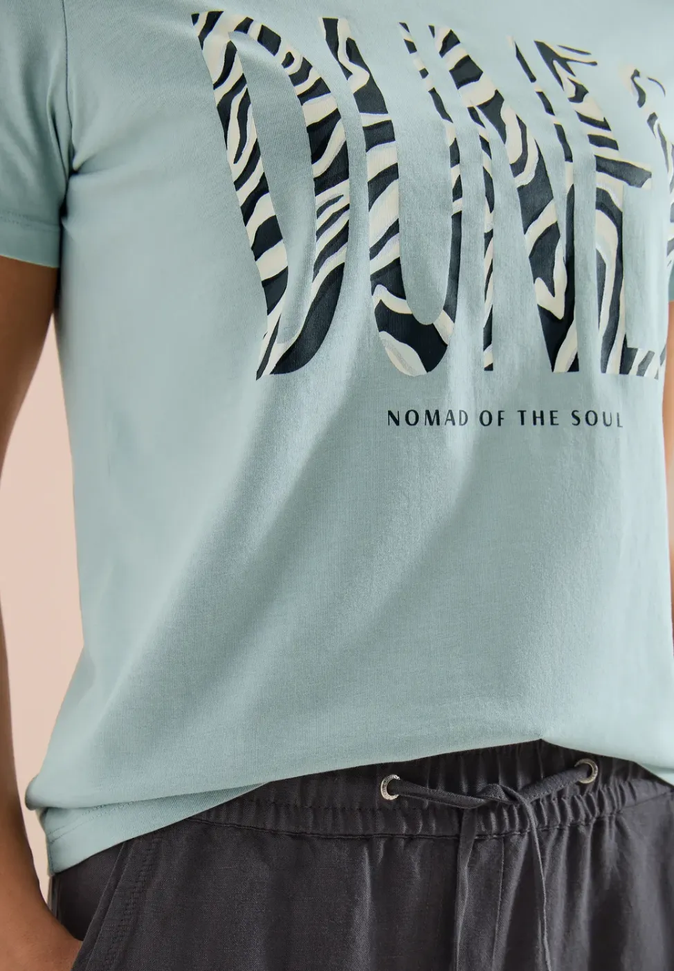 T-shirt à col rond et imprimé sur le devant