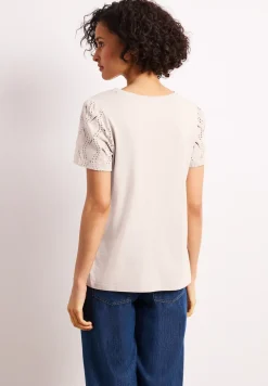 T-shirt à col rond et manches motif ajouré