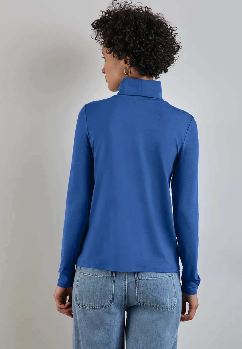 T-shirt à col roulé