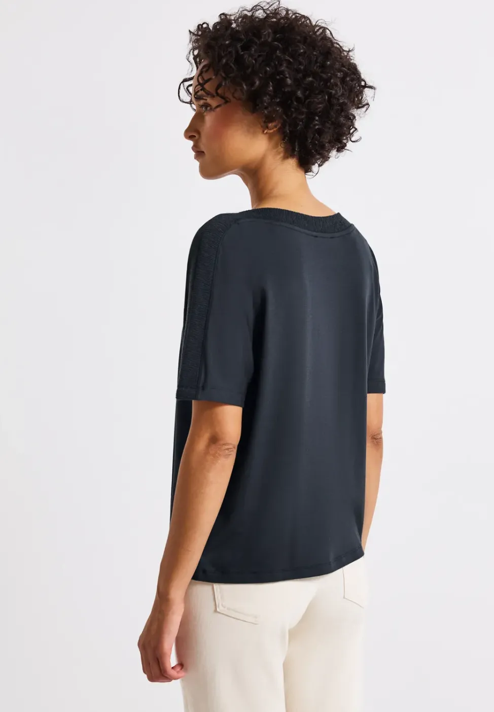 T-shirt à col structuré