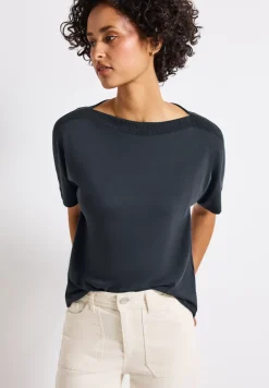 T-shirt à col structuré