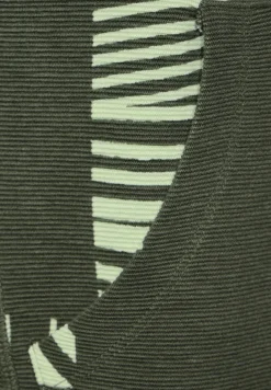 T-shirt à col volumineux