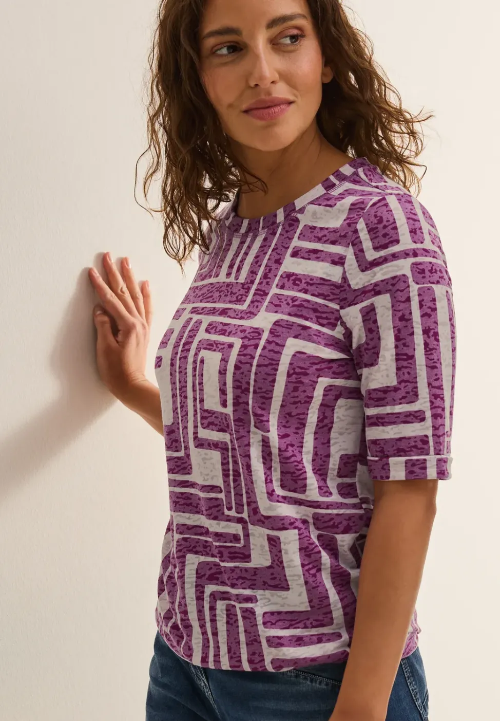 T-shirt à l'aspect dévoré